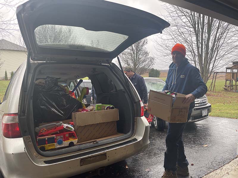 Toy Collection volunteers